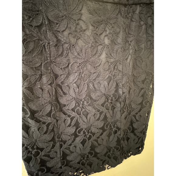 Sunny Leigh Black Lace Lined Pencil Skirt Side Zipper Closure Size 10 - Picture 3 of 8